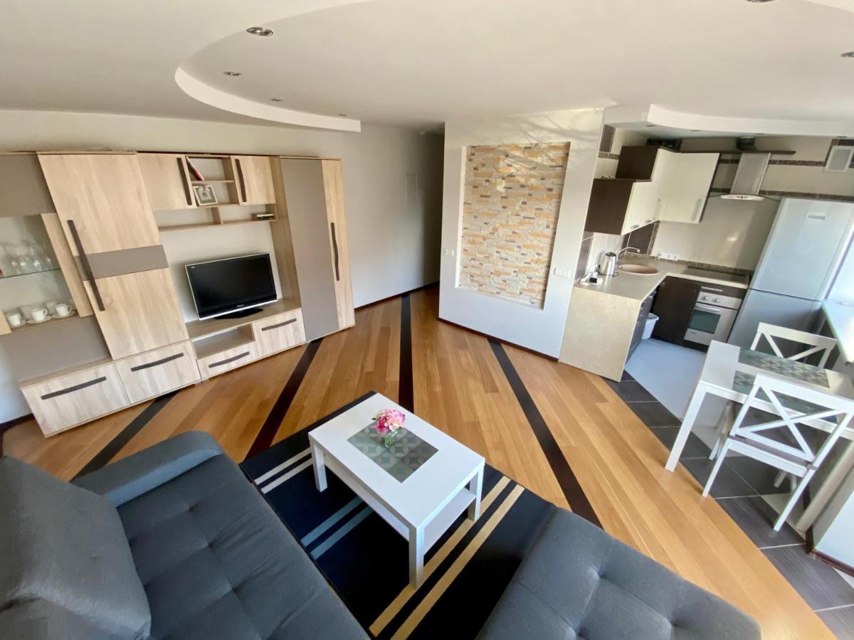 Dange Apartment Šiauliai Esterno foto